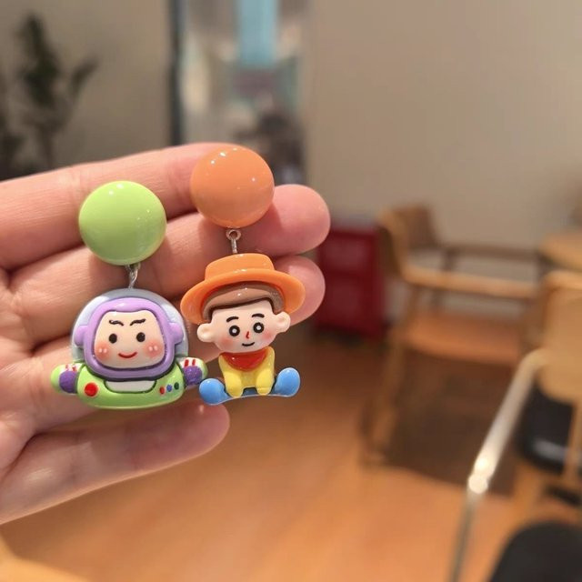BEAST KINGDOM Clip-Ohrringe, Toy Story, Silber, Bunt, Unisex - Bild 1
