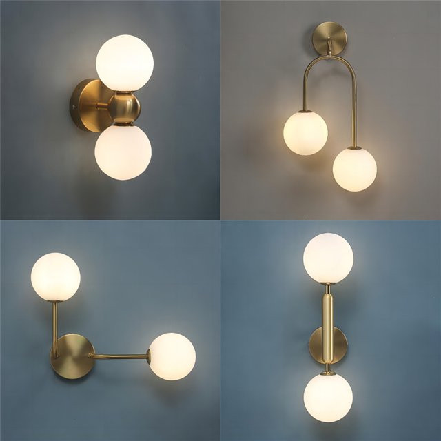 Moderne Glaskugel Wandlampe Lava Corki in Gold/Messing mit weißem Glas für Schlafzimmer und Wohnzimmer - Bild 1