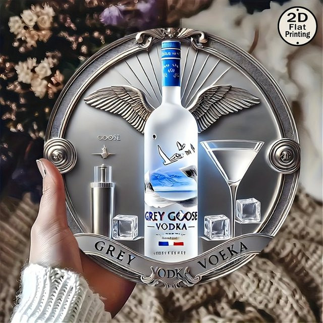 Rundes GooseVodka Wandblechschild aus Metall von Potdemiel in Grau mit Eiswürfel-Grafik für Wohnzimmer, Café oder Außenbereich - Bild 1