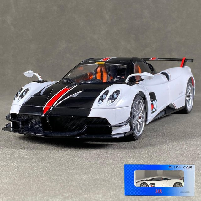 Pagani Huayra BC Hochleistungs-Supersportwagen, 1:18, mit Licht und Sound, ab 14 Jahren - Bild 1