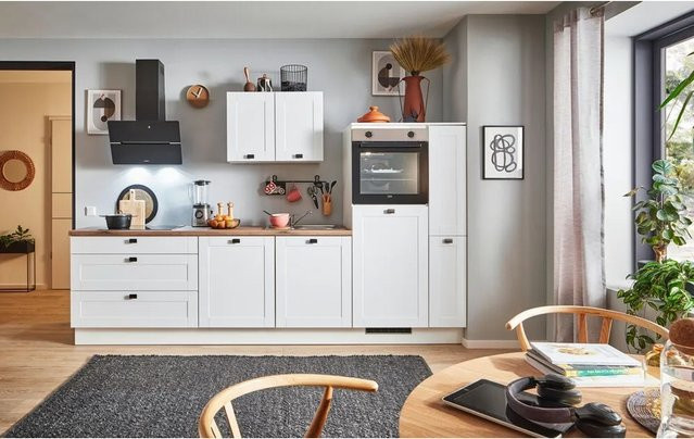 pino Küchenzeile Weiß Matt mit 1 Geräteschrank und 1 Apothekerschrank, B/T/H: 300 x 60 x 174 cm - Bild 1
