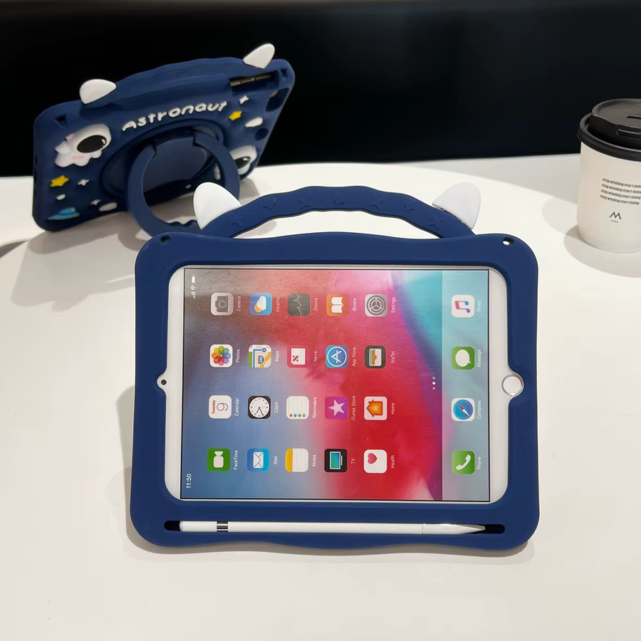 Cnaouey Funda Kinderhülle für iPad 7. 8. 9. 10. Generation Silikonhülle mit Drehständer in Blau - Bild 5