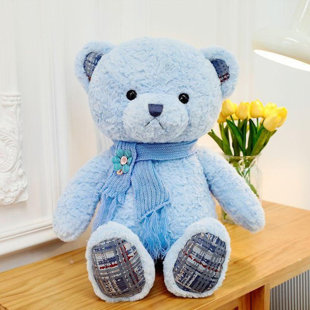 Bunter Bär Plüschtier, himmelblauer Schal, 90cm - Bild 1
