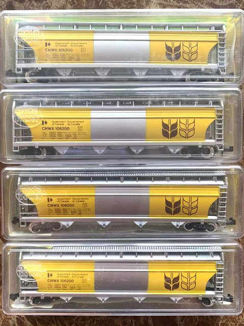 HYINUO Wheat Grain Transporter Train Carriage Model 1/160 Gelb - Bild 1