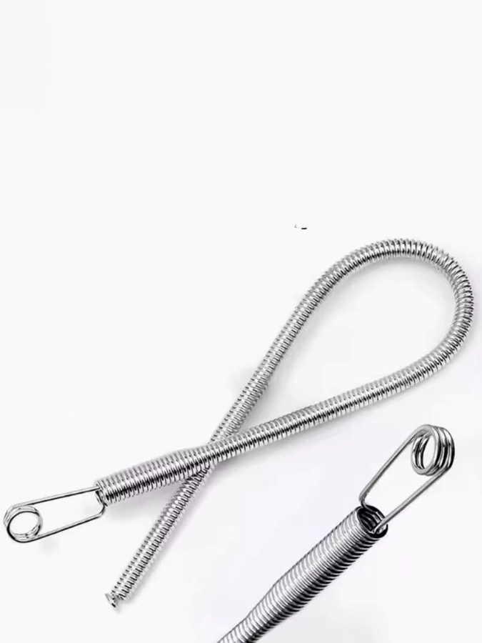 Multifunktionales Seilfädelwerkzeug aus Metall in Silber zum Einfädeln von Gummibändern, Kleidung und Spitzen - Bild 2