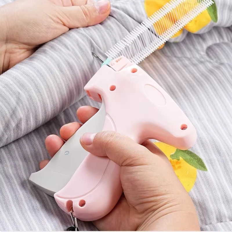 Kleidungsetikettenpistole aus weichem Silikon in Pink mit stiftlosem Schnappverschluss und Anti-Rutsch-Funktion - Bild 2