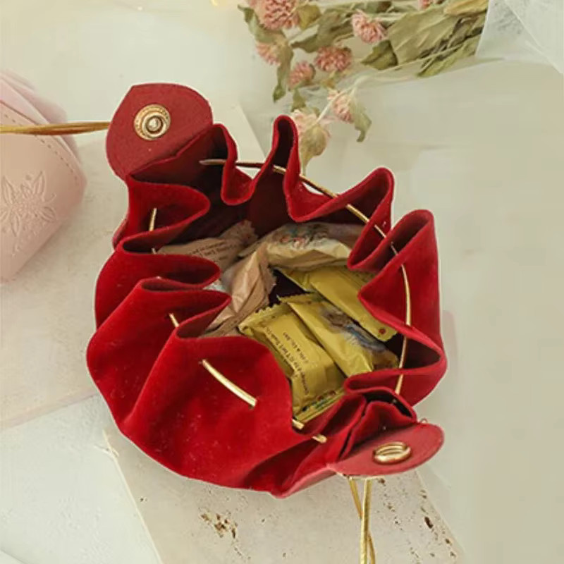 Luxus Geschenkbeutel aus Leder und Flanell mit Kordelzug in Rot für Hochzeiten, Geburtstage und Partys - Bild 5