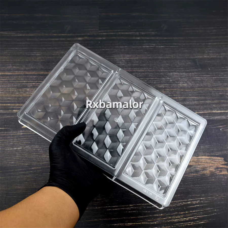 ALICAKE Schokoladenform aus Polycarbonat mit 3 Mulden in Diamantform, transparent, B: 14,7 cm, H: 6,35 cm, T: 1,5 cm - Bild 4