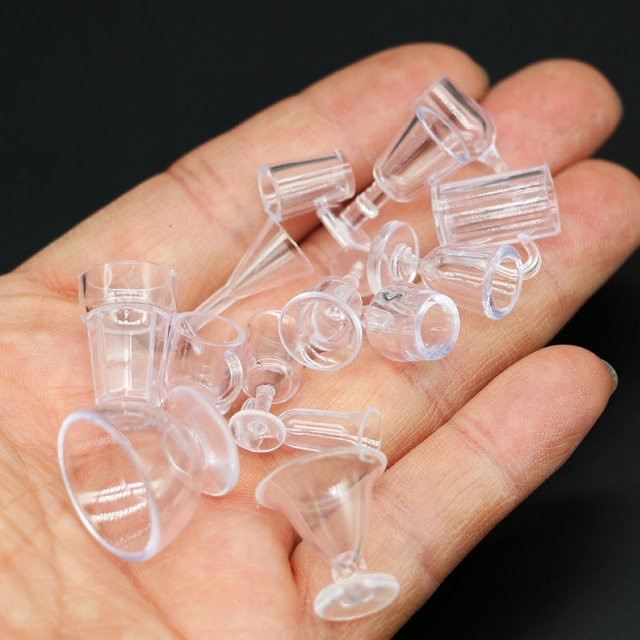 Mini Rotwein Tasse, Puppenhaus Zubehör, 10-teiliges Set - Bild 1