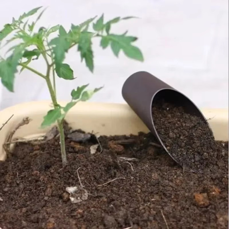2er-Set Gartenwerkzeug aus Kunststoff bestehend aus Pflanztopf und Schaufel in Weiß für die Anpflanzung von Sukkulenten und Bodenarbeiten - Bild 5