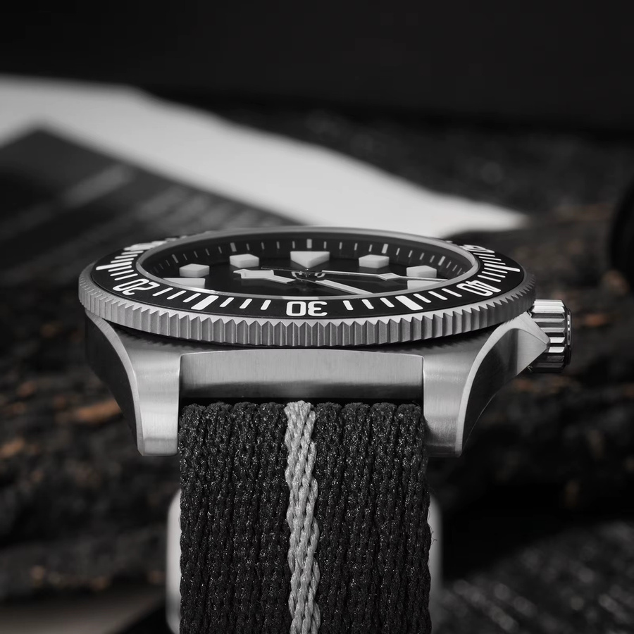 Watchdives Taucheruhr Titan, Quarz, 40 mm, Herren, Saphirglas, Textil/NATO - Bild 4