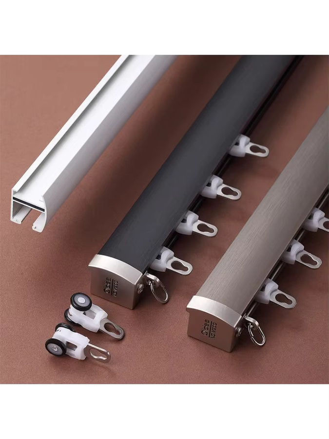 Anpassbare Aluminium-Gardinenschiene in Weiß für die Wandmontage mit geräuscharmem Gleitverschluss und Lichtschutz - Bild 4