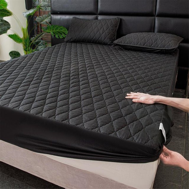 Ticken Wasserdichtes Spannbettlaken aus Baumwolle und Polyester, Gesteckter Matratzenschoner in Schwarz, B/T: 120 x 200 cm - Bild 1