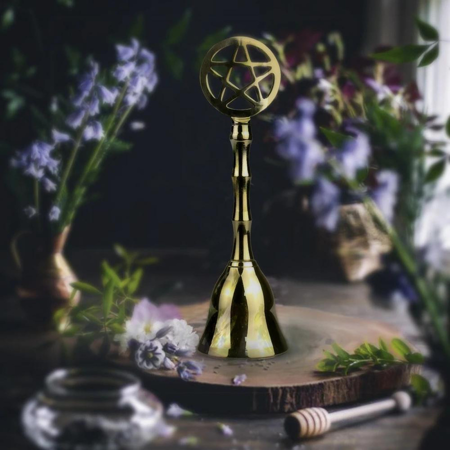 Yiran Furniture Pentagramm Schüttelglocke aus Messing und Kupfer in Gold für Rituale und Zeremonien - Bild 2