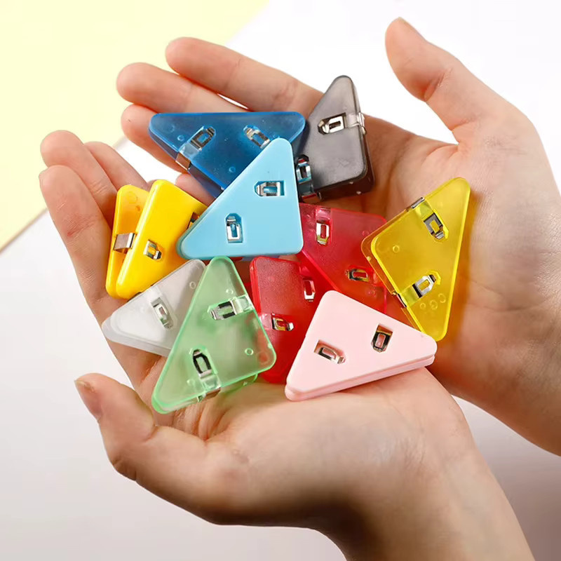 20 Stück Kreative Dreieck Clips aus Kunststoff in Multicolour für Schreibtisch und Büro zur Papierorganisation - Bild 3