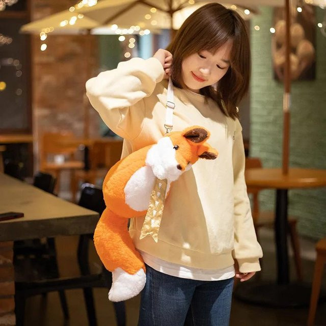 Kidsly Light Meets Little Fox Plüsch-Rucksack, Kuscheltier Fuchs, ab 14 Jahren - Bild 1