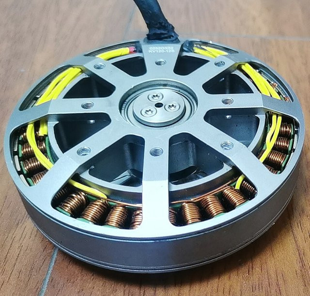 MAXUAV Refurbished T10A(10010) Bürstenloser Motor für Flugzeug- und Pflanzenschutzdrohnen, Flachmodell, 120KV, 12S, Silber - Bild 1