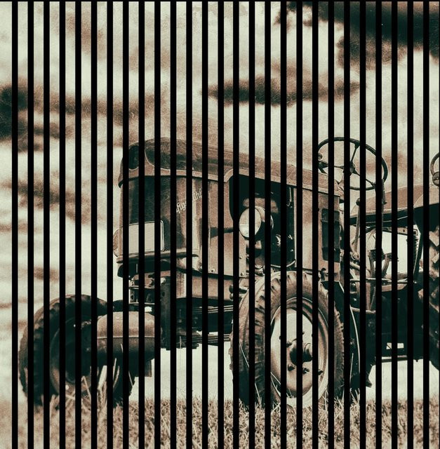 FN Acustico Akustikplatte Traktor in Bunt aus PET und MDF, B/H/T: 113,3 x 19 x 119,5 cm - Bild 1