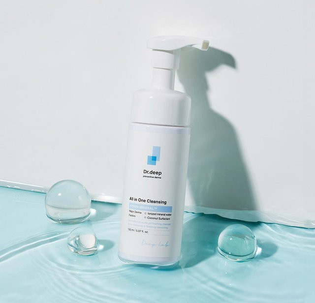 Dr. Deep All-in-One Reinigungsschaum, 150 ml, für unreine Haut - Bild 1