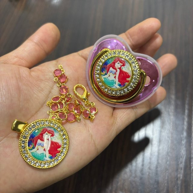 Disney Baby-Nippel und Nippelhalter Set mit Kawaii-Design, BPA-frei, Mehrfarbig - Bild 1
