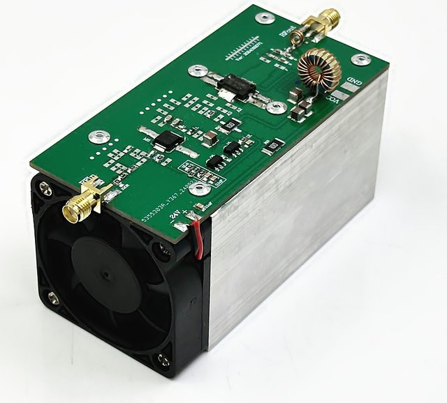 cmaos UHF RF Funk-Leistungsverstärker AMP DMR 433MHz 40W mit Kühlkörper - Bild 1