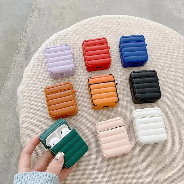 The Puffer Earpods Soft-Touch-Hülle für Apple AirPods 1 2 3 4 Pro 2 in Schwarz und Multicolour - Bild 1
