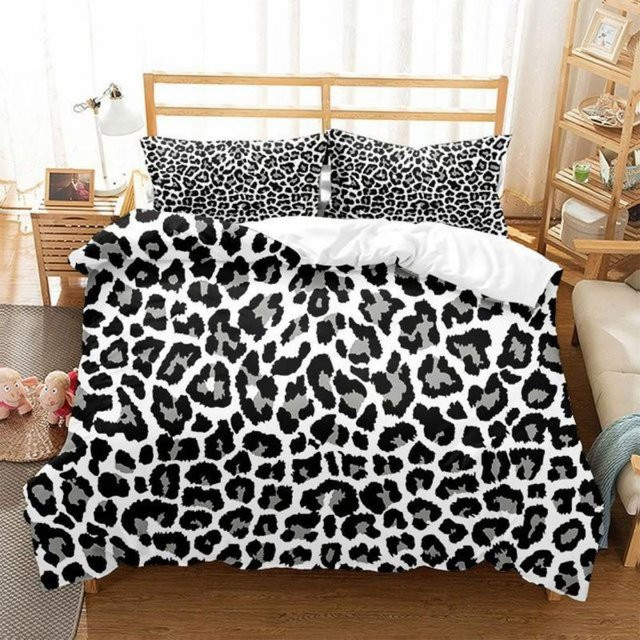 Bettwäscheset mit Leopardenmuster von Binchi Fitness in Schwarz, bestehend aus Bettbezug und Kissenbezug aus Mikrofaser, B/H: 135 x 200 cm - Bild 1