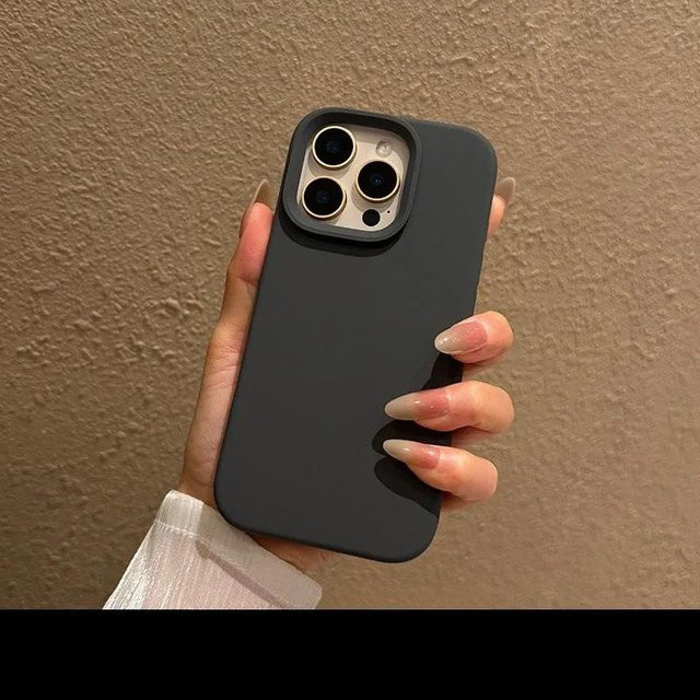 Weiche Silikon-Schutzhülle für Apple iPhone 14 15 16 Pro Max Plus 11 12 13 in Schwarz mit Kamera-Steuerungsknopf - Bild 1