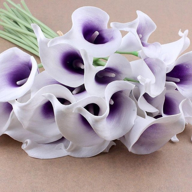 10 Stück Calla-Lilien Kunstblumen aus Latex in Violett und Weiß für Hochzeitsdekoration und Party von applehome - Bild 1