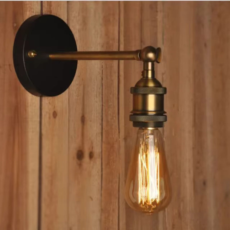 ONEYLTT Wandleuchte im Industriestil aus Metall in Gold/Messing mit transparentem Glasschirm und E27-Fassung - Bild 4