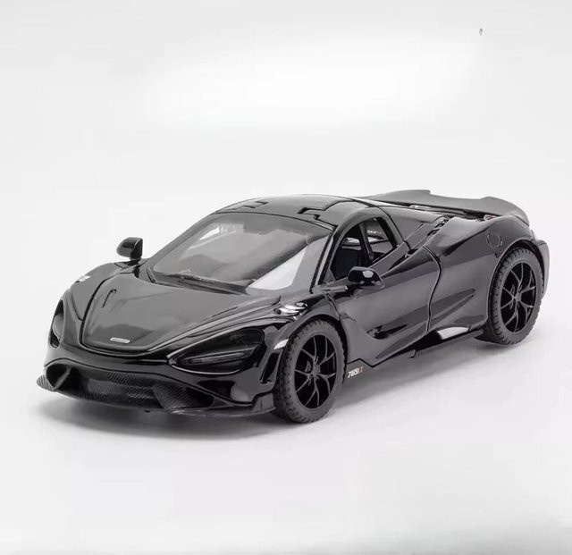 600LT 765LT Modell, Auto Spielzeug, 1:32, mit Sound und Licht, ab 14 Jahre - Bild 1