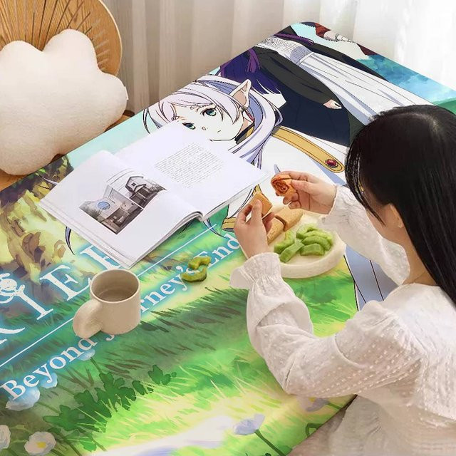Wasserdichte und schmutzabweisende Tischdecke mit Japanischem Anime Frieren Design von Potdemiel B/H: 90 x 140 cm - Bild 1