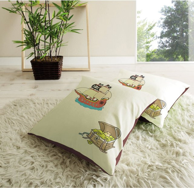 TiCAA 2er Set quadratische Kinderkissen mit Fahrzeug-Motiv aus Baumwolle in Beige - Bild 1