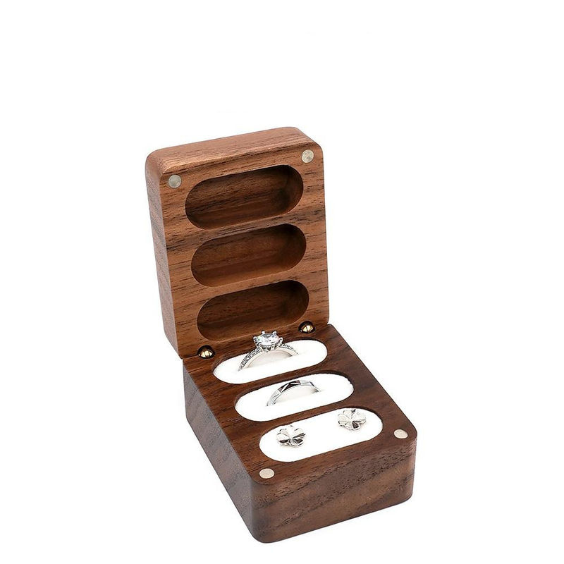 Mango Event Schmuckschatulle aus Holz in Schwarz mit drei Fächern für Ringe, Halsketten und Ohrstecker - Bild 4