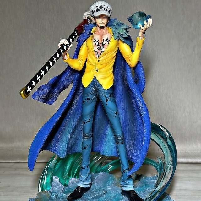 Bandai One Piece Trafalgar D. Water Law Sammelfigur, Statue - Bild 1