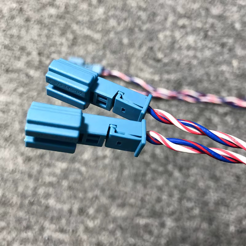 ALOONGACARR Hornlautsprecher-Tweeter-Splitterkabel Adapter Stereo-Verbindungs-Kabelbaum für BMW F10 F01 F30 F20 F34 E60 E90 E70 E83 G30 G01 in Blau - Bild 1