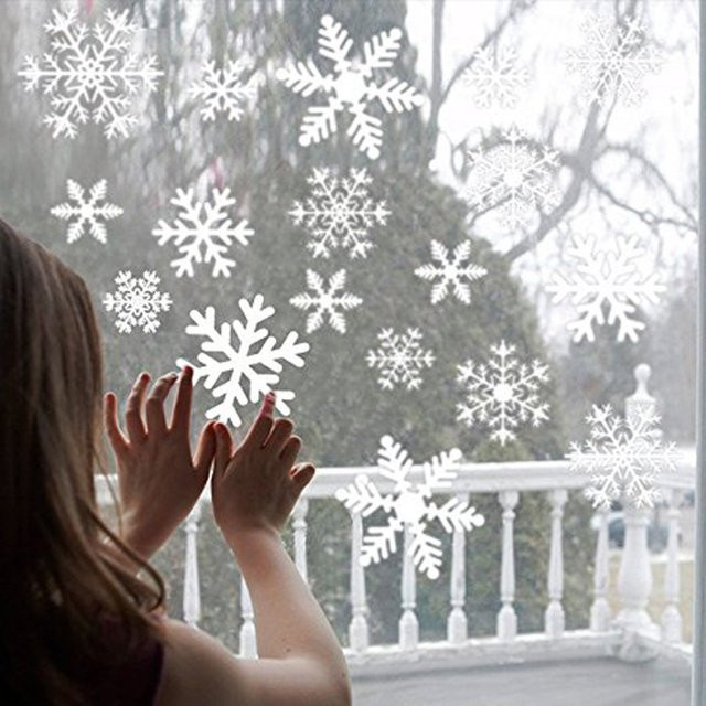 HonC 38 Stück Schneeflocken Fensteraufkleber Weiß für Weihnachtsdekoration und Silvester - Bild 1