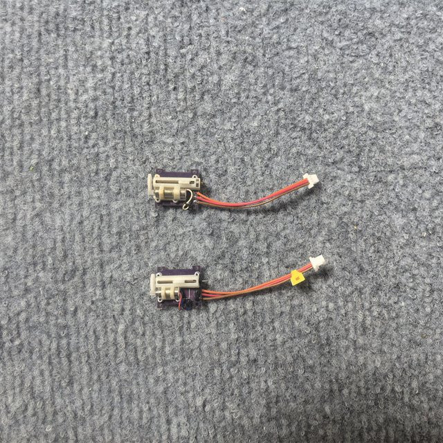 Real hawk Mini-Linearservo mit oder ohne Lager, für RC-Flugzeuge & Flugmodelle mit fester Tragfläche - Bild 1