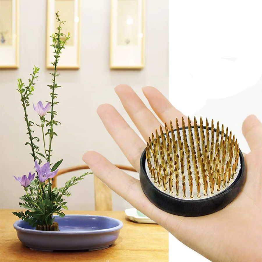 Skeyo Runder Japanischer Ikebana Kenzan Blumenhalter zur Blumendekoration und zum festen Arrangieren - Bild 4