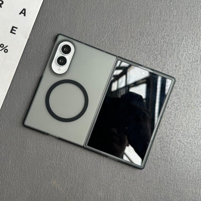Luxcy MagSafe Hülle für Samsung Galaxy Z Fold 8, magnetisch, matt, transparent, ultradünnes hartes PC Cover mit staubdichtem Bumper - Bild 1