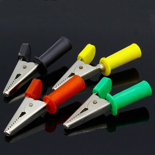 ELECAPITAL 8er Set isolierte Krokodilklemmen mit 4mm Bananenstecker Buchse für Drahtclips und Testverbindungen - Bild 1