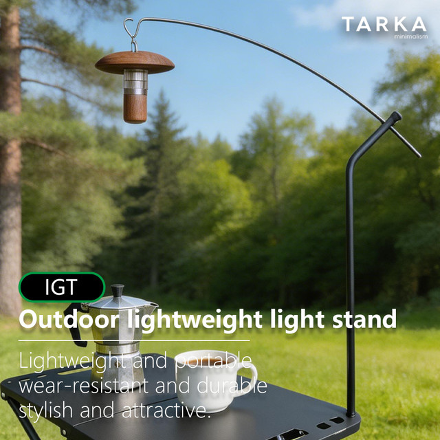 TARKA Giraffen-Lampenständer für Outdoor-Camping in Schwarz mit Holz-Elementen und Filament-Leuchtmittel - Bild 1