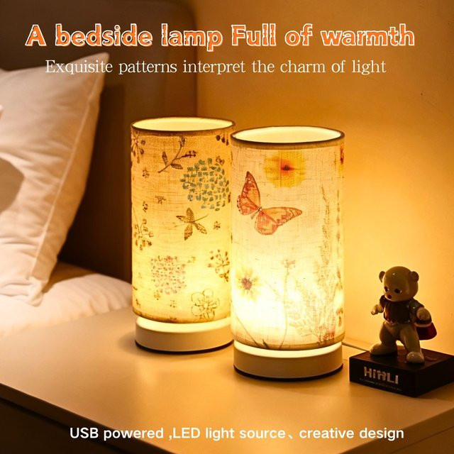 Nordische Retro Tischlampe mit Stofflampenschirm in Weiß und Beige, USB-betrieben für Schlafzimmer, Home Office und Wohnzimmer - Bild 1