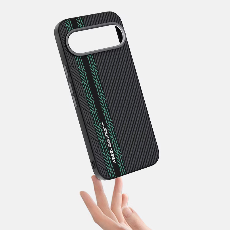 Magnetische Kohlefaser-Ladehülle für Google Pixel 10 und 9 Pro XL in Schwarz mit Metalllinse und Anti-Drop-Schutz - Bild 2