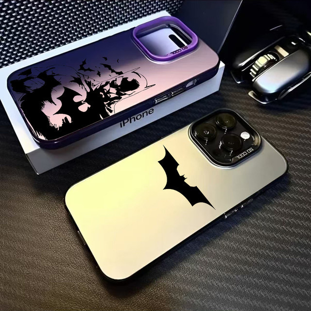 Movie-B Batman Cool Logo Handyhülle für iPhone 16 15 14 13 12 11 Pro Max Schwarz Matt Mehrfarbig Laser Metallic Aurora - Bild 1