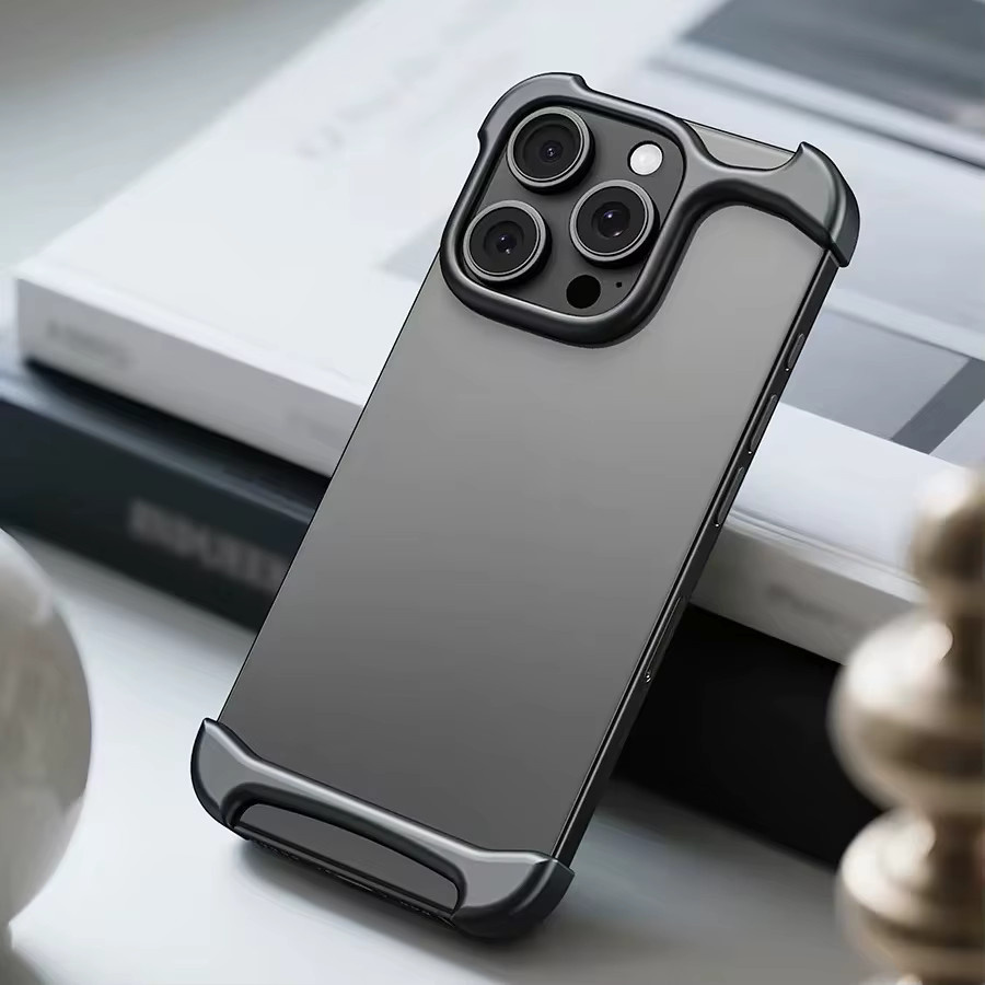 Stoßfeste Aluminium Handyhülle mit SEBS-Gummi für iPhone 17 16 15 Pro Max Plus in Silber - Bild 6
