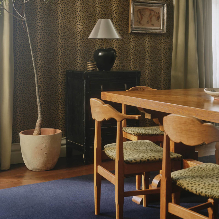 House of Hackney Tapete Savanna Auric in Grün mit Natur- und Tiermotiven aus Vlies - Bild 1