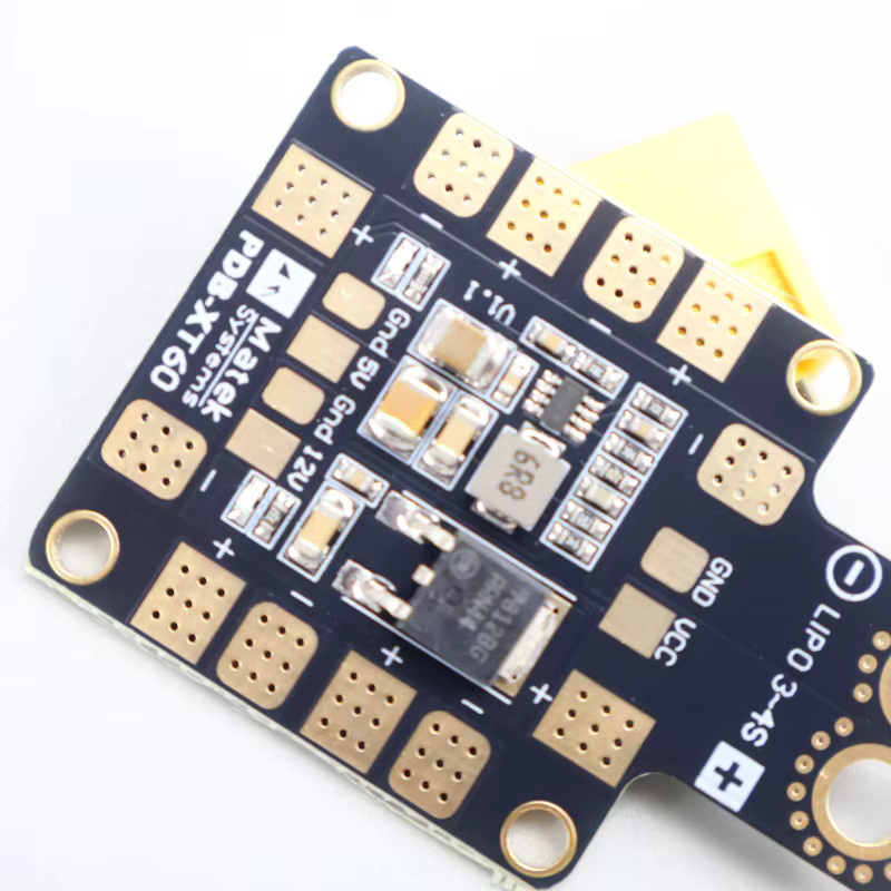 Matek Systems PDB XT60 Stromverteilungsplatine mit BEC 5V & 12V in Schwarz für FPV Quadcopter und Drohnen - Bild 2