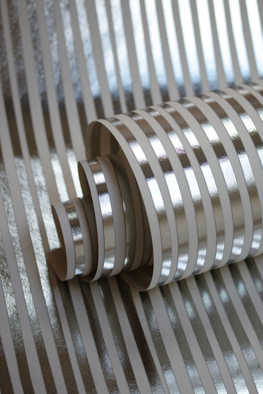 studio ditte Tapete Stripes in Silver mit modernem Streifenmuster - Bild 2