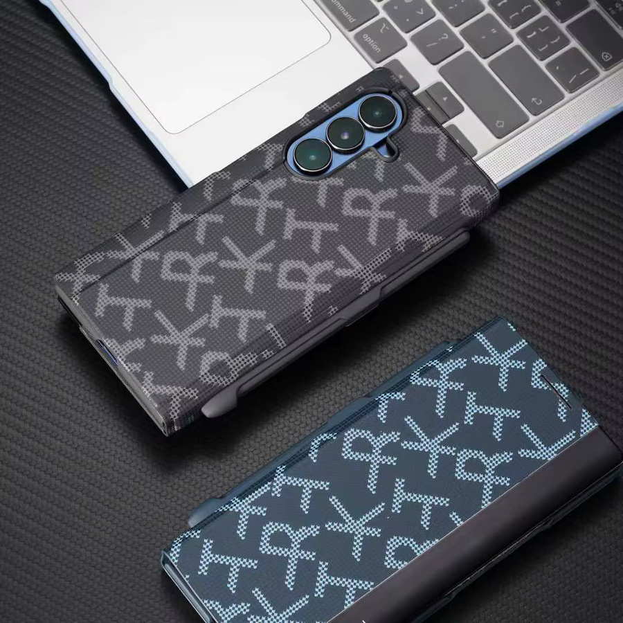 Sulada Business Flip-Cover mit Stift-Halterung für Samsung Galaxy Z Fold7 in Schwarz mit Carbonfaser-Optik - Bild 2
